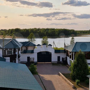 Крепость на Селигере продают за 94 миллиона рублей